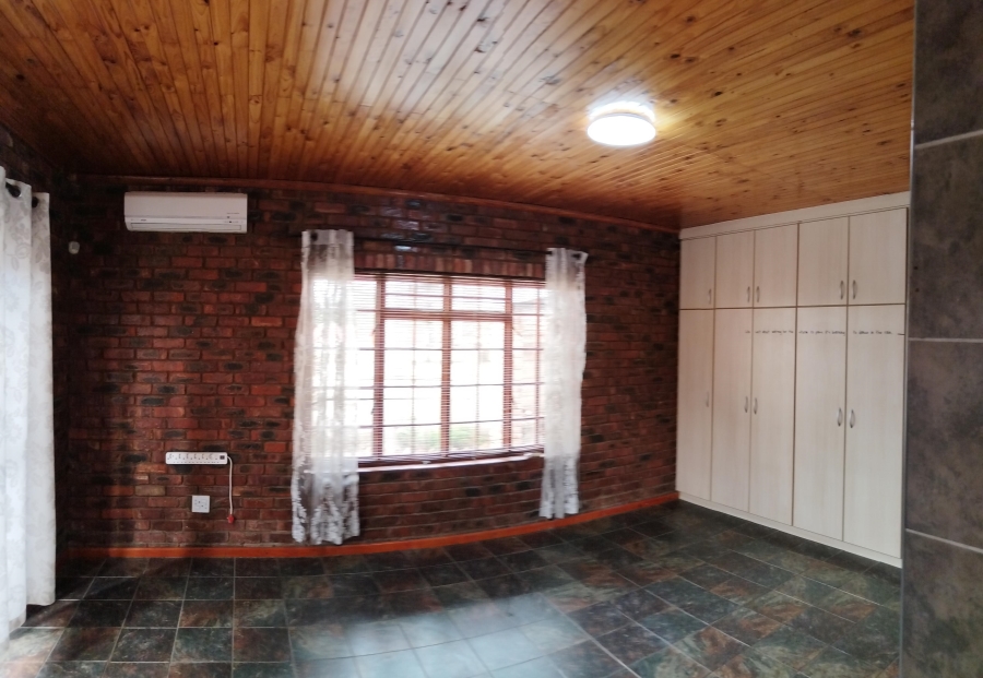 3 Bedroom Property for Sale in Azalea Park Eastern Cape